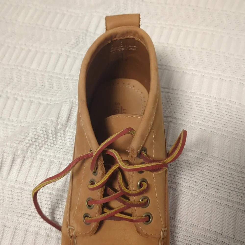 LL Bean Signature Tan Leather Chukka Boots | NWOT | Pristine Soles | Men’s 7